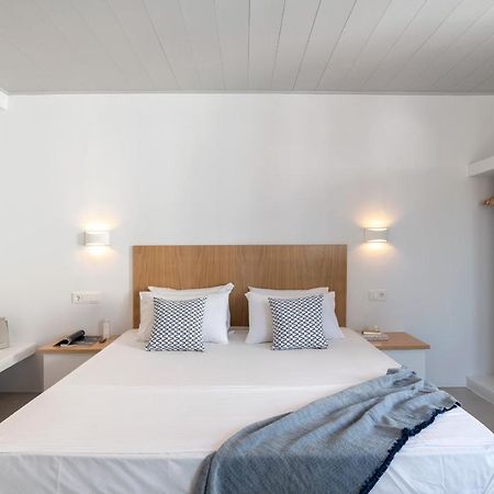 White Cliff Naousa Екстер'єр фото