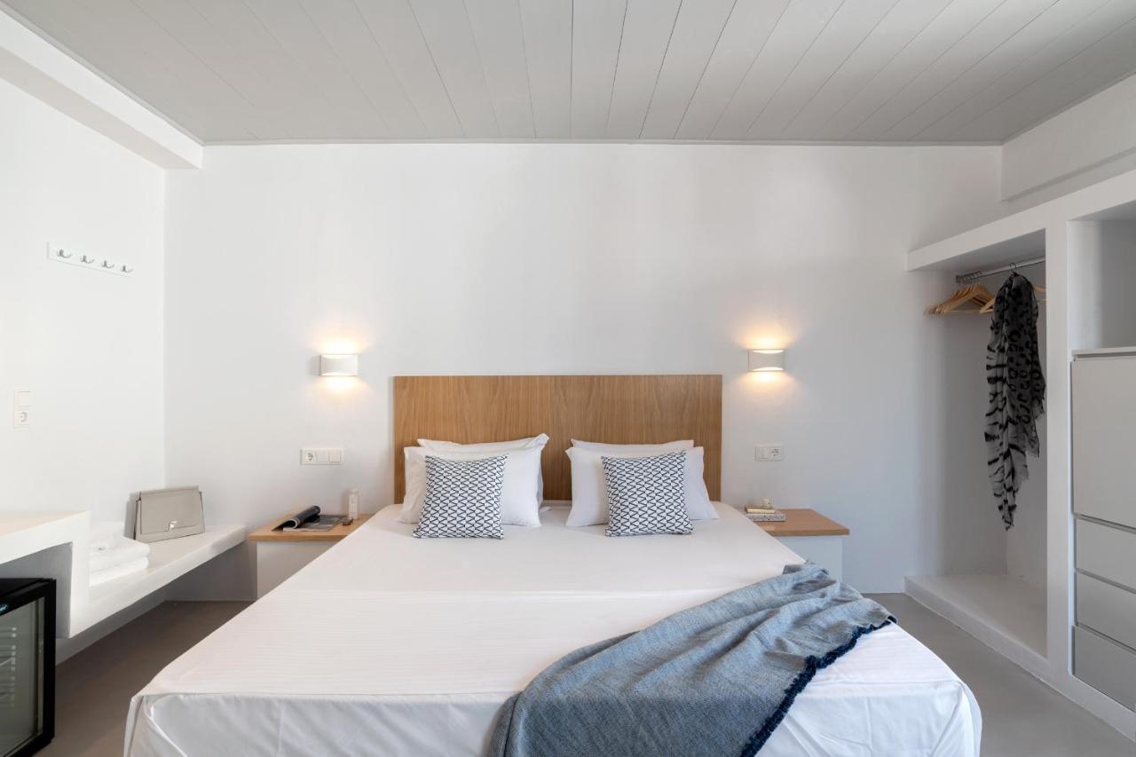 White Cliff Naousa Екстер'єр фото